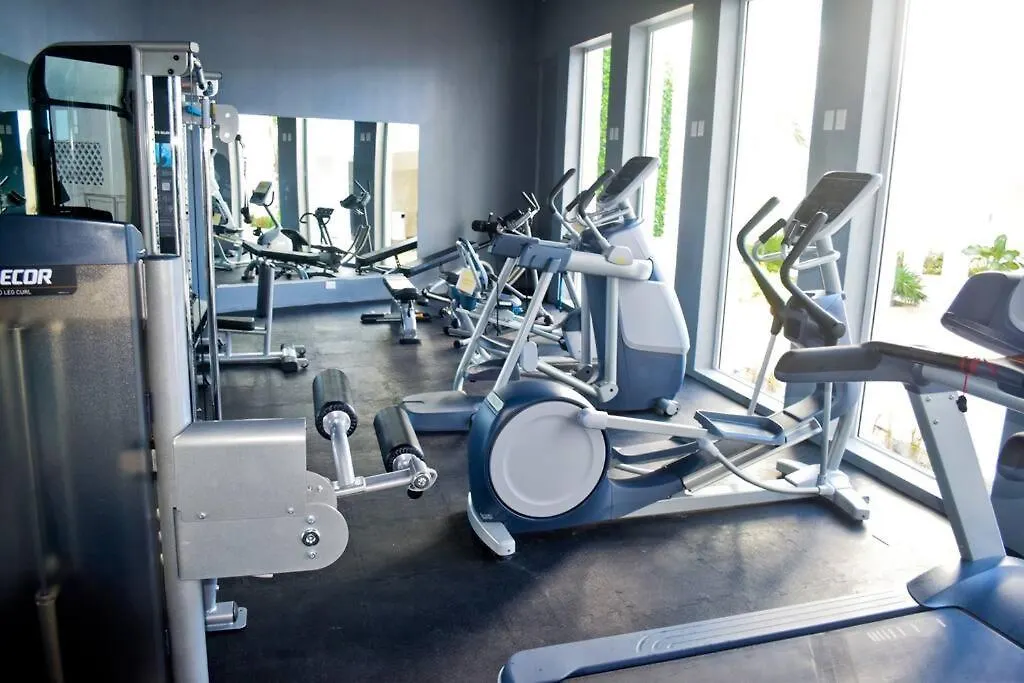 Luxury Ocean Front Apartment, 2 Bedroom Beach, Gym, Spa Cancun Apartment