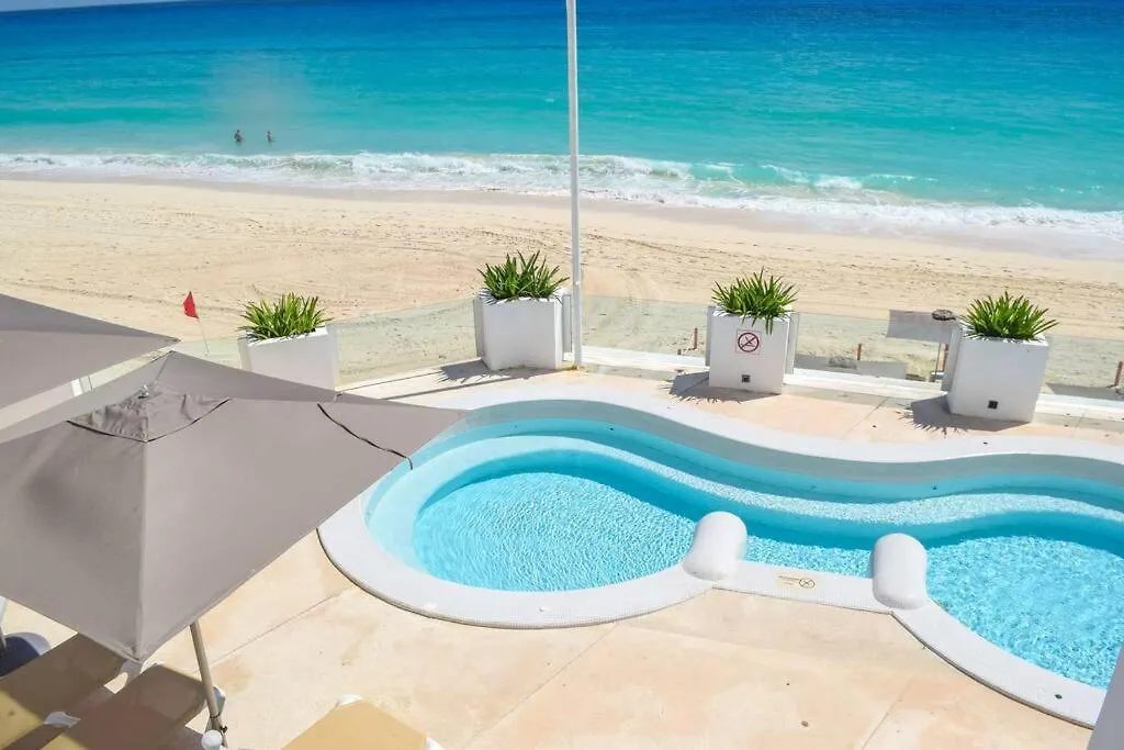Apartment Luxury Ocean Front Apartment, 2 Bedroom Beach, Gym, Spa Cancun