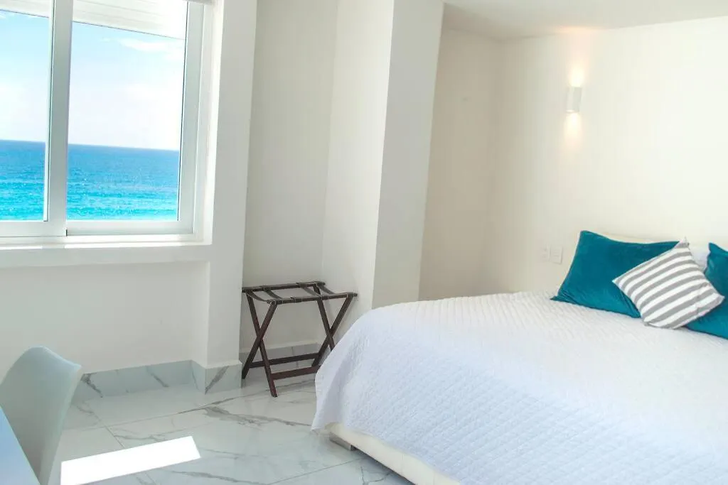 Apartment Luxury Ocean Front Apartment, 2 Bedroom Beach, Gym, Spa Cancun Mexico